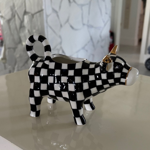 MacKenzie-Childs Other - MacKenzie-Childs Cow Creamer